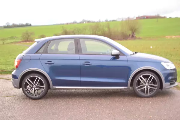 AUDI A1 SportBack - Vue détaillée 7