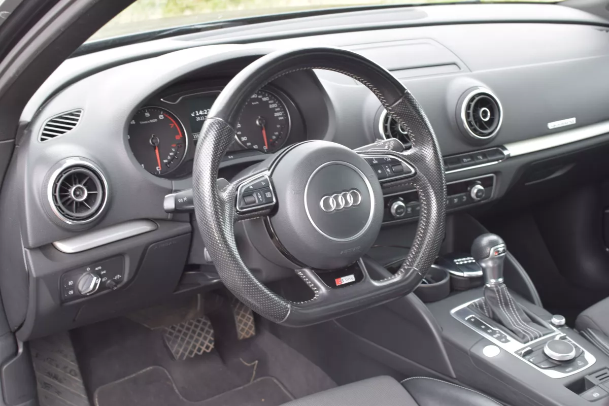 AUDI A3 - Vue détaillée 2