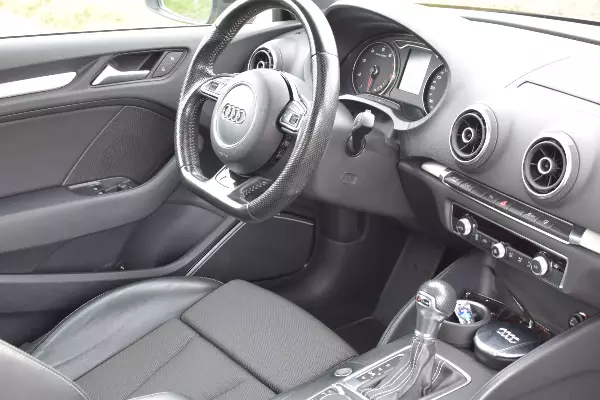 AUDI A3 - Vue détaillée 3