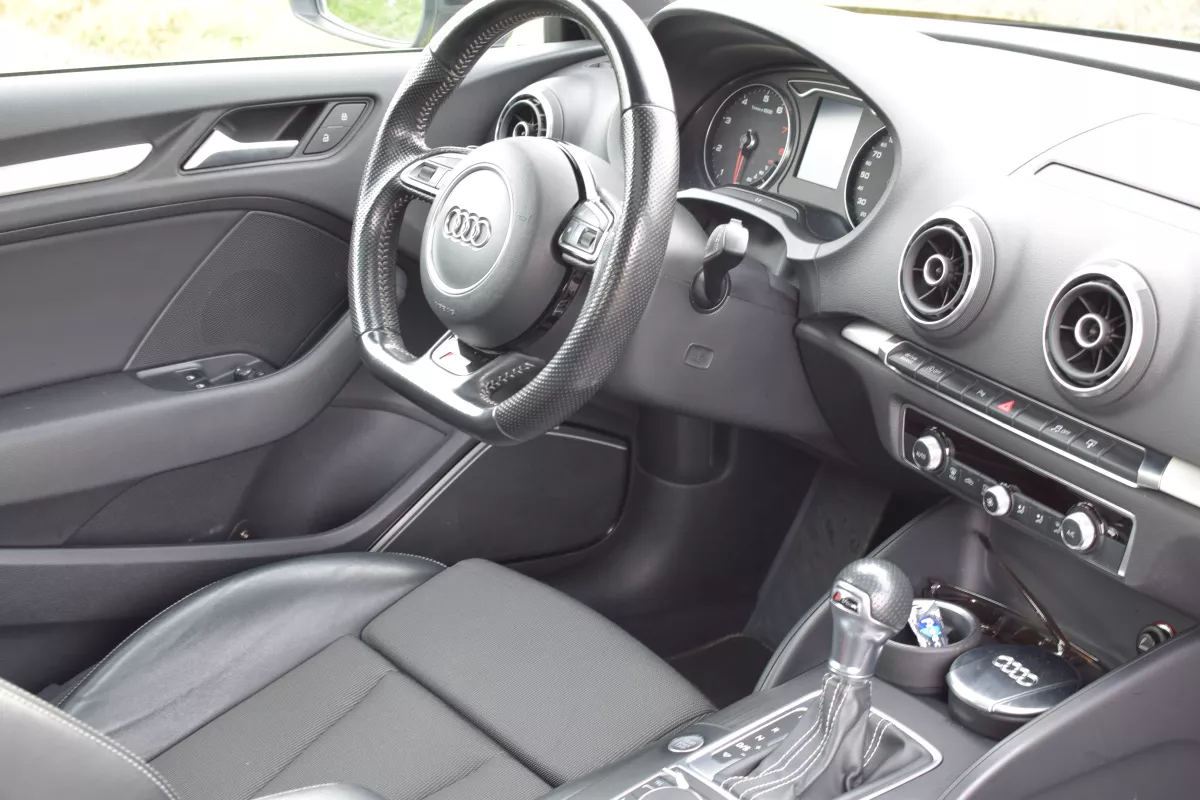 AUDI A3 - Vue détaillée 3