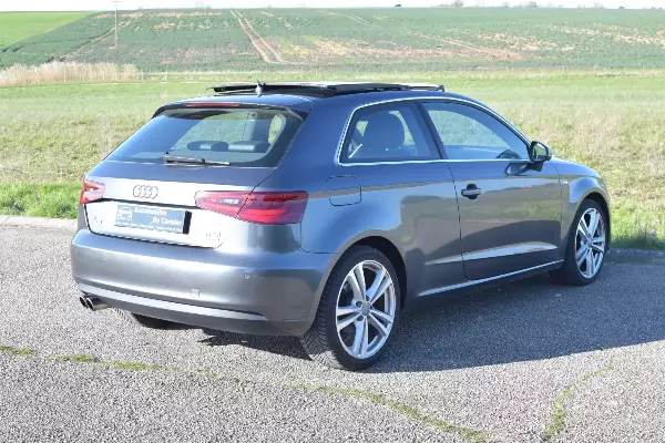 AUDI A3 - Vue détaillée 11