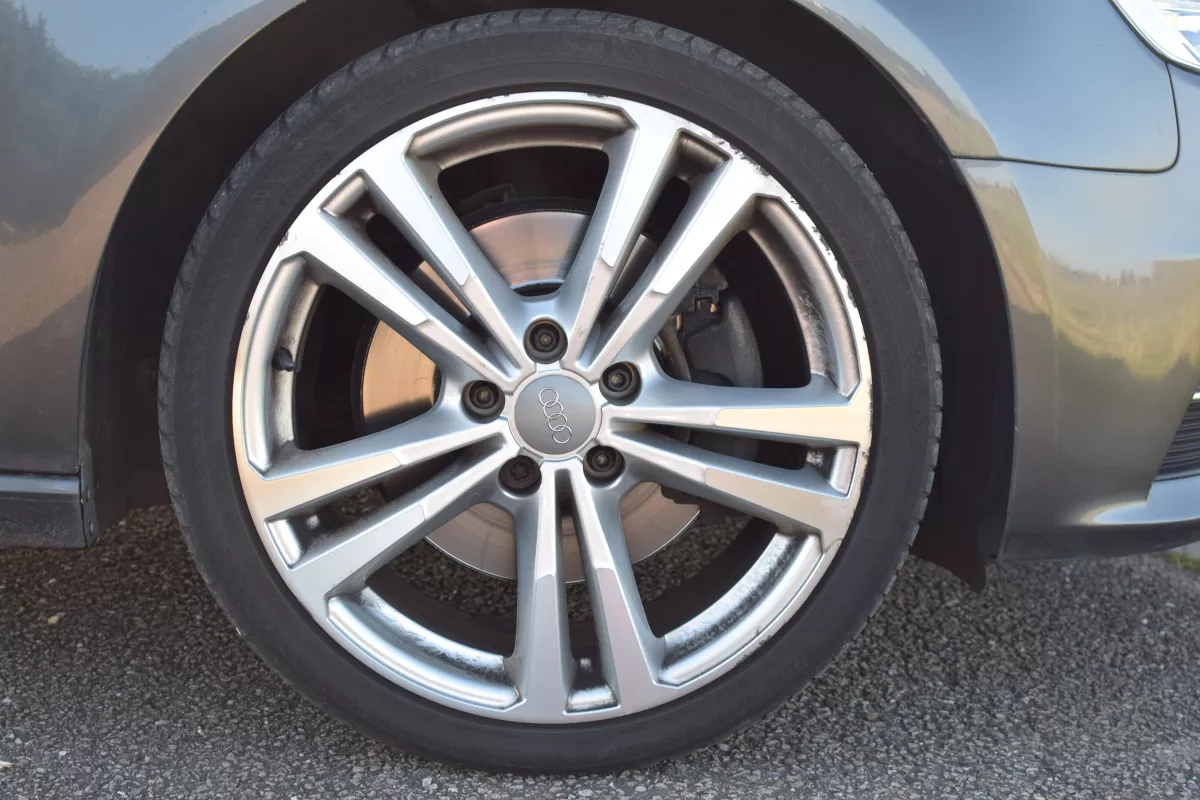AUDI A3 - Vue détaillée 12