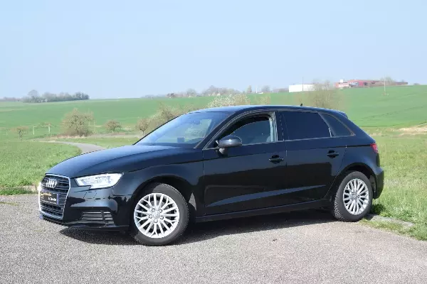 AUDI A3 SPORTBACK - Vue détaillée 2