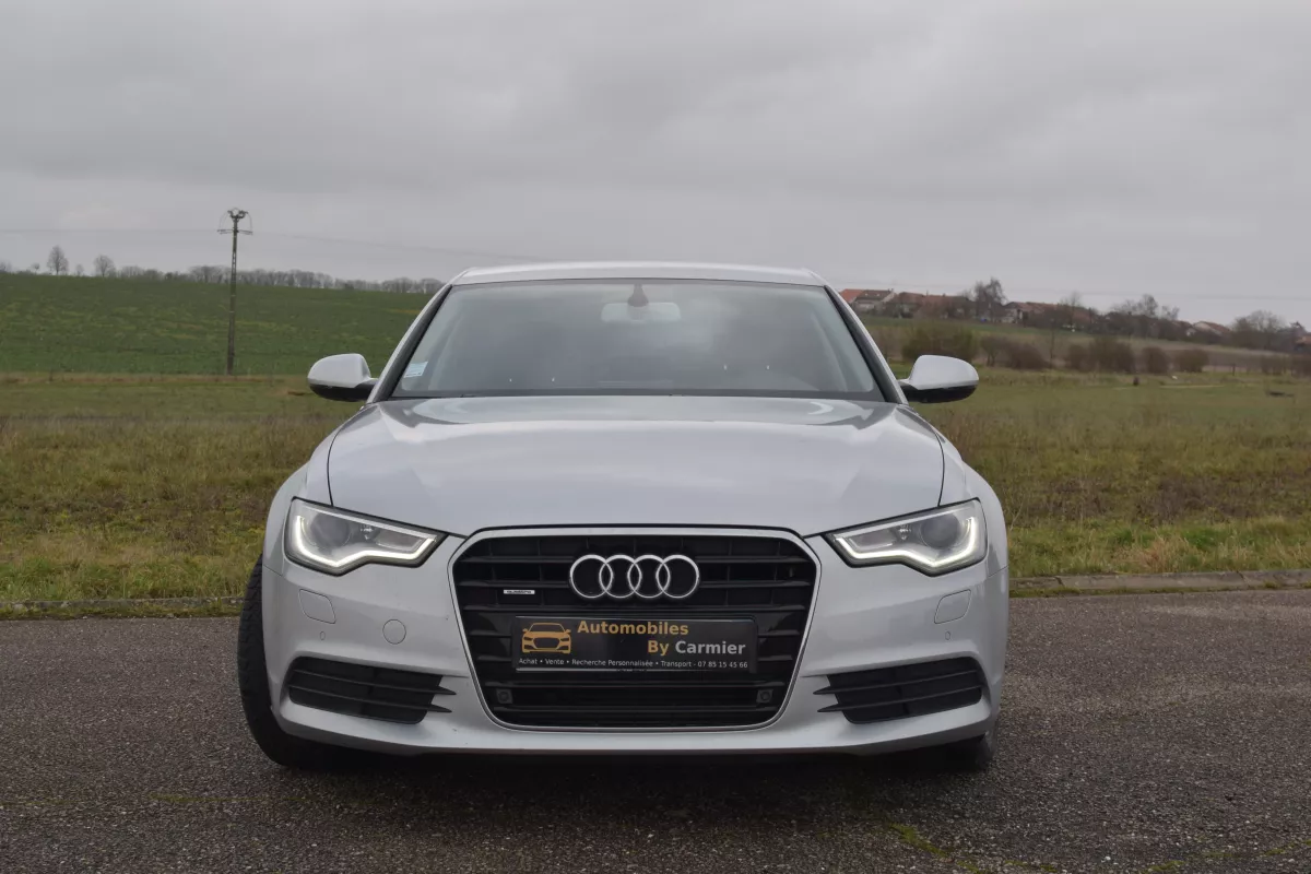 AUDI A6 - Vue détaillée 2