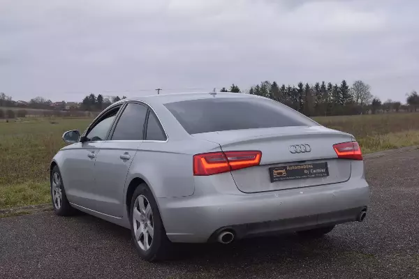 AUDI A6 - Vue détaillée 5