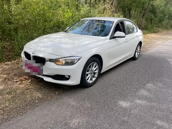 BMW 316i à Metz