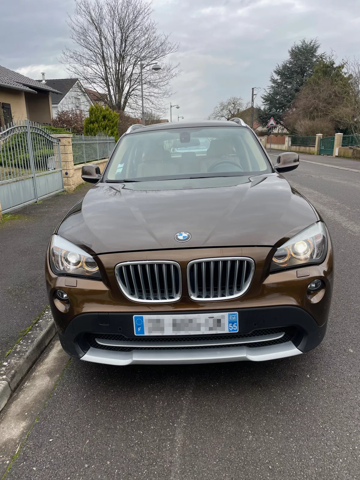 BMW X1 23d Confort - Vue détaillée 2