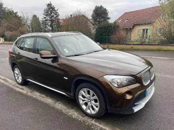 BMW X1 23d Confort - Vue détaillée 5