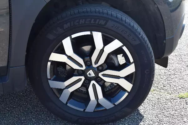 DACIA Duster - Vue détaillée 8