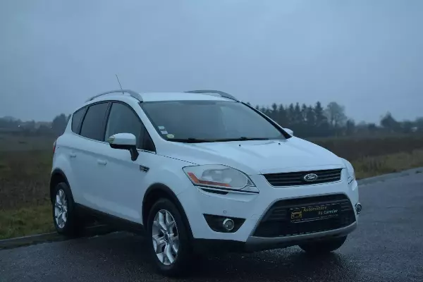 FORD Kuga 2.0 TDCI - Vue détaillée 3