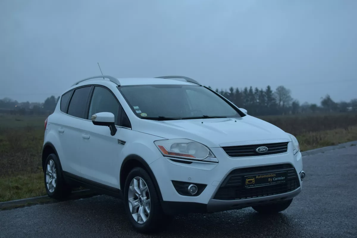 FORD Kuga 2.0 TDCI - Vue détaillée 3