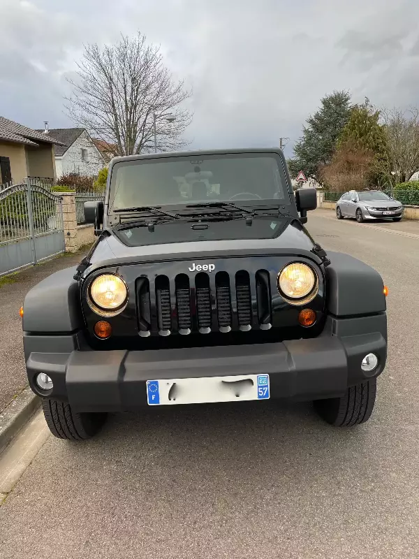 Jeep Wrangler JK Unlimited - Vue détaillée 2