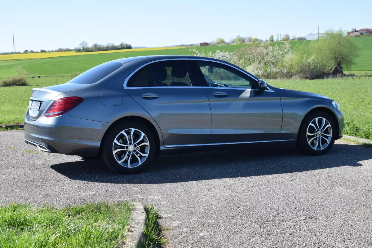 MERCEDES Classe C - Vue détaillée 7