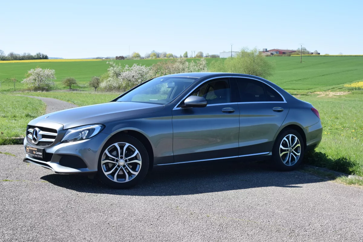 MERCEDES Classe C - Vue détaillée 4