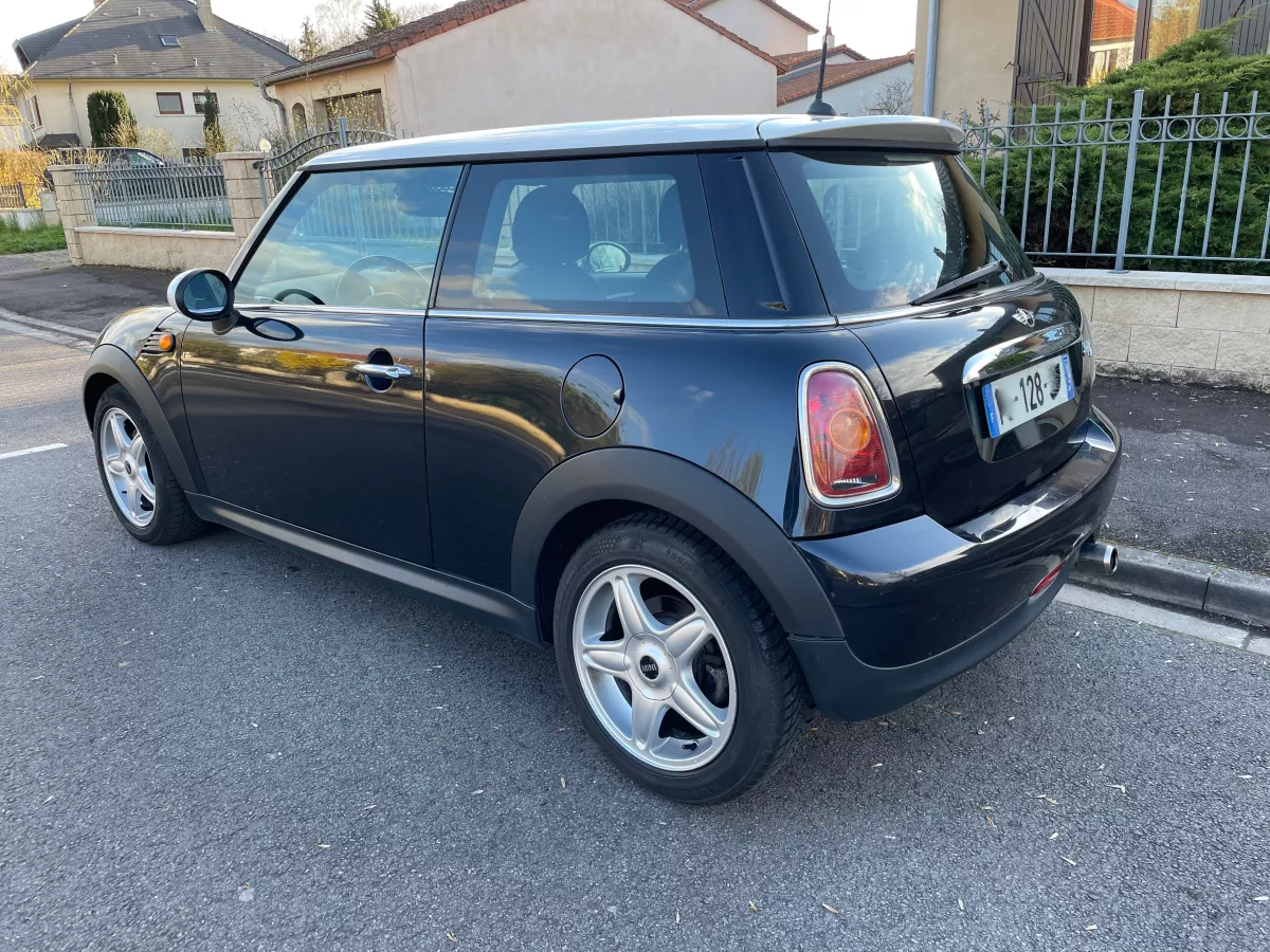 Mini Mini Cooper D - Vue détaillée 2