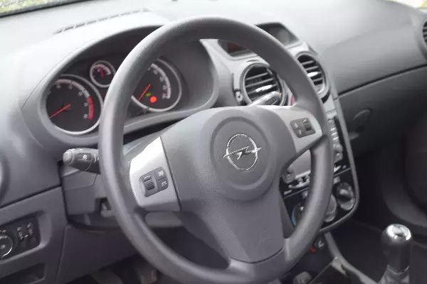 OPEL Corsa - Vue détaillée 7