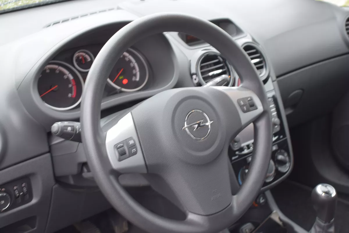 OPEL Corsa - Vue détaillée 7