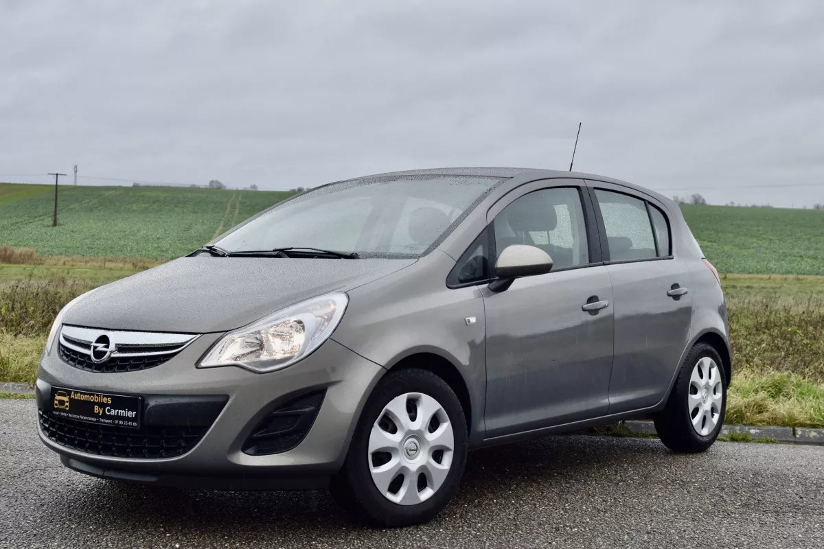 OPEL Corsa à Metz