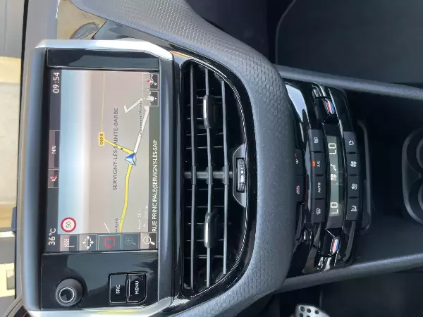 PEUGEOT 2008 GT Line - Vue détaillée 20