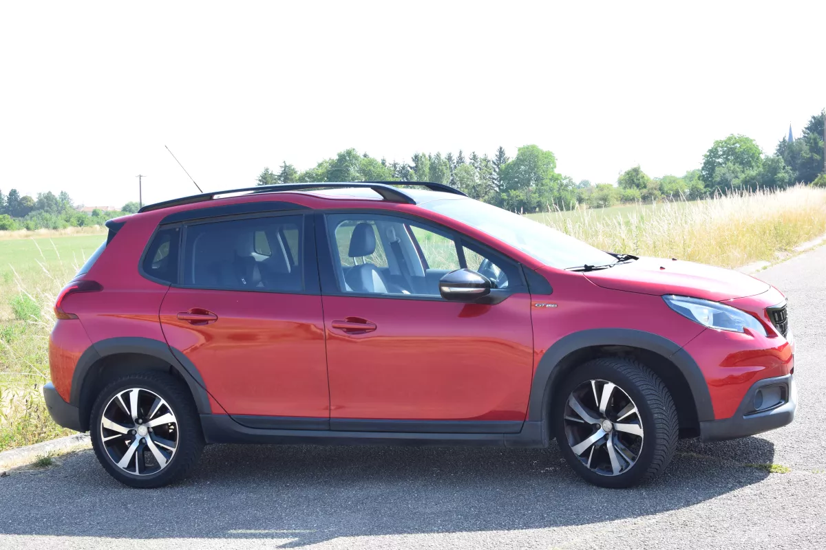 PEUGEOT 2008 GT Line - Vue détaillée 6