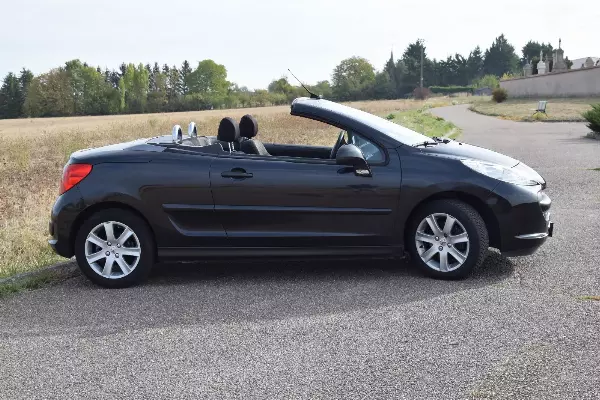 Peugeot 207cc Edition Bose - Vue détaillée 15