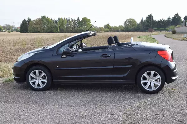 Peugeot 207cc Edition Bose - Vue détaillée 25