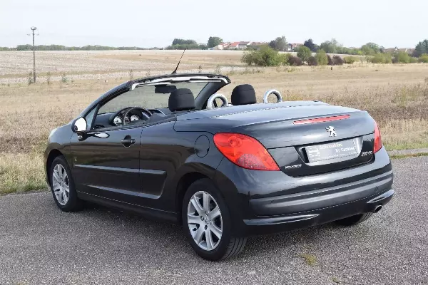Peugeot 207cc Edition Bose - Vue détaillée 24