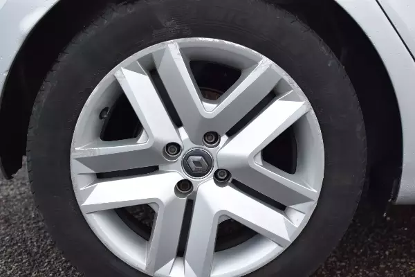 RENAULT Clio V 1.5 DCI - Vue détaillée 8