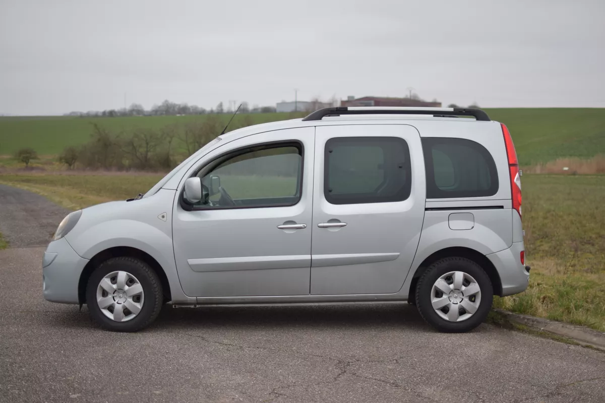 RENAULT Kangoo 1.5 DCI 110ch - Vue détaillée 3