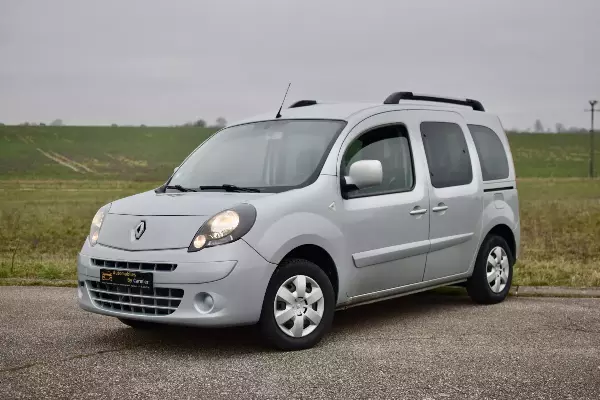RENAULT Kangoo 1.5 DCI 110ch à Metz