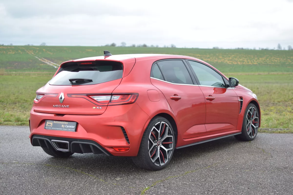 RENAULT Mégane RS TROPHY - Vue détaillée 9