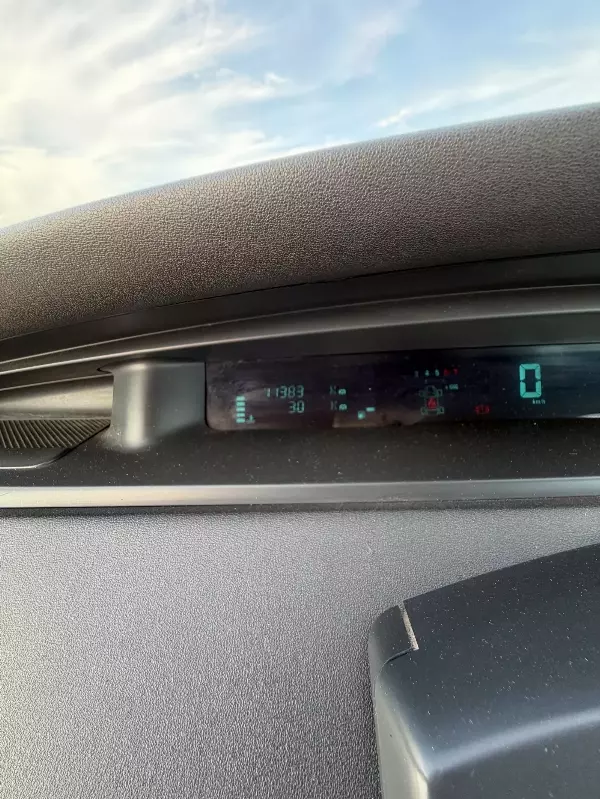 RENAULT Scenic 1.6 16v - Vue détaillée 41