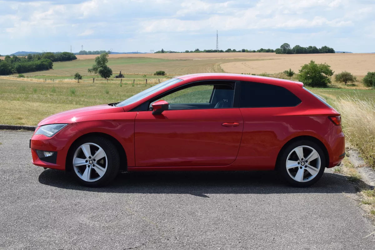 SEAT Leon Fr 2.0 TDI - Vue détaillée 3