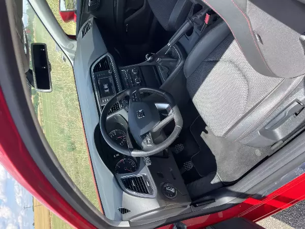 SEAT Leon Fr 2.0 TDI - Vue détaillée 20