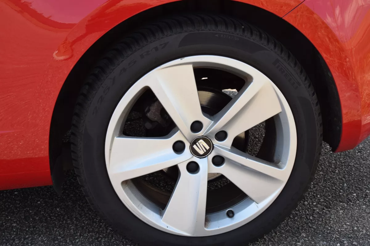 SEAT Leon Fr 2.0 TDI - Vue détaillée 5