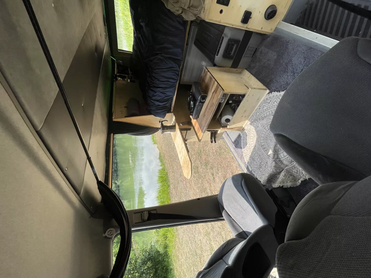 VOLKSWAGEN CRAFTER 2.5 TDI - Vue détaillée 14