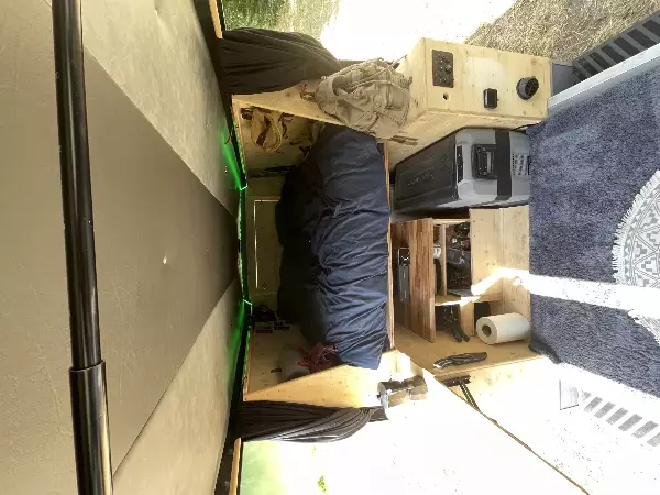 VOLKSWAGEN CRAFTER 2.5 TDI - Vue détaillée 12