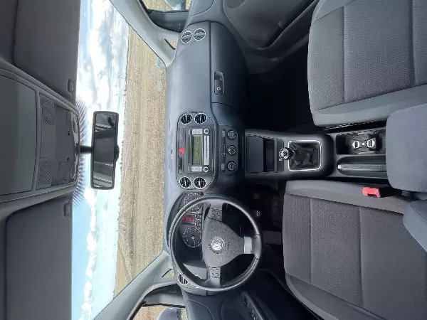 VOLKSWAGEN Golf V + - Vue détaillée 29