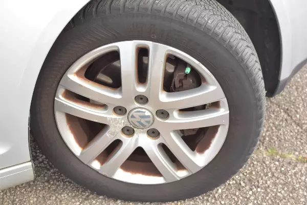 VOLKSWAGEN Golf V + - Vue détaillée 14