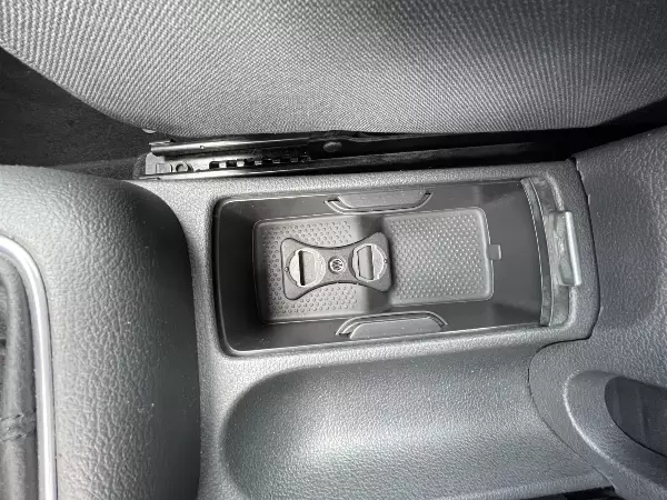 VOLKSWAGEN Golf V + - Vue détaillée 40