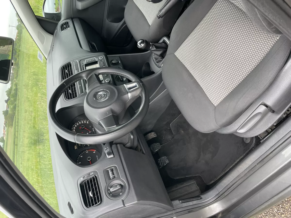 VOLKSWAGEN Polo 1,6 TDI - Vue détaillée 14